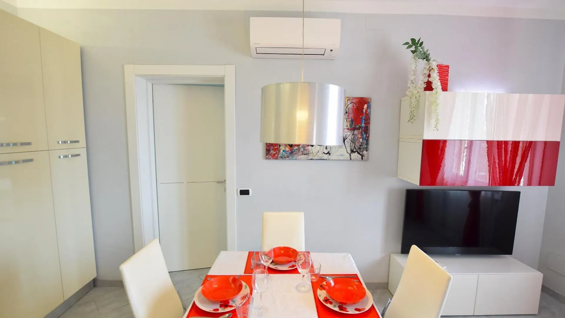 Tirreno Apartment San Vincenzo 0*,  Italy